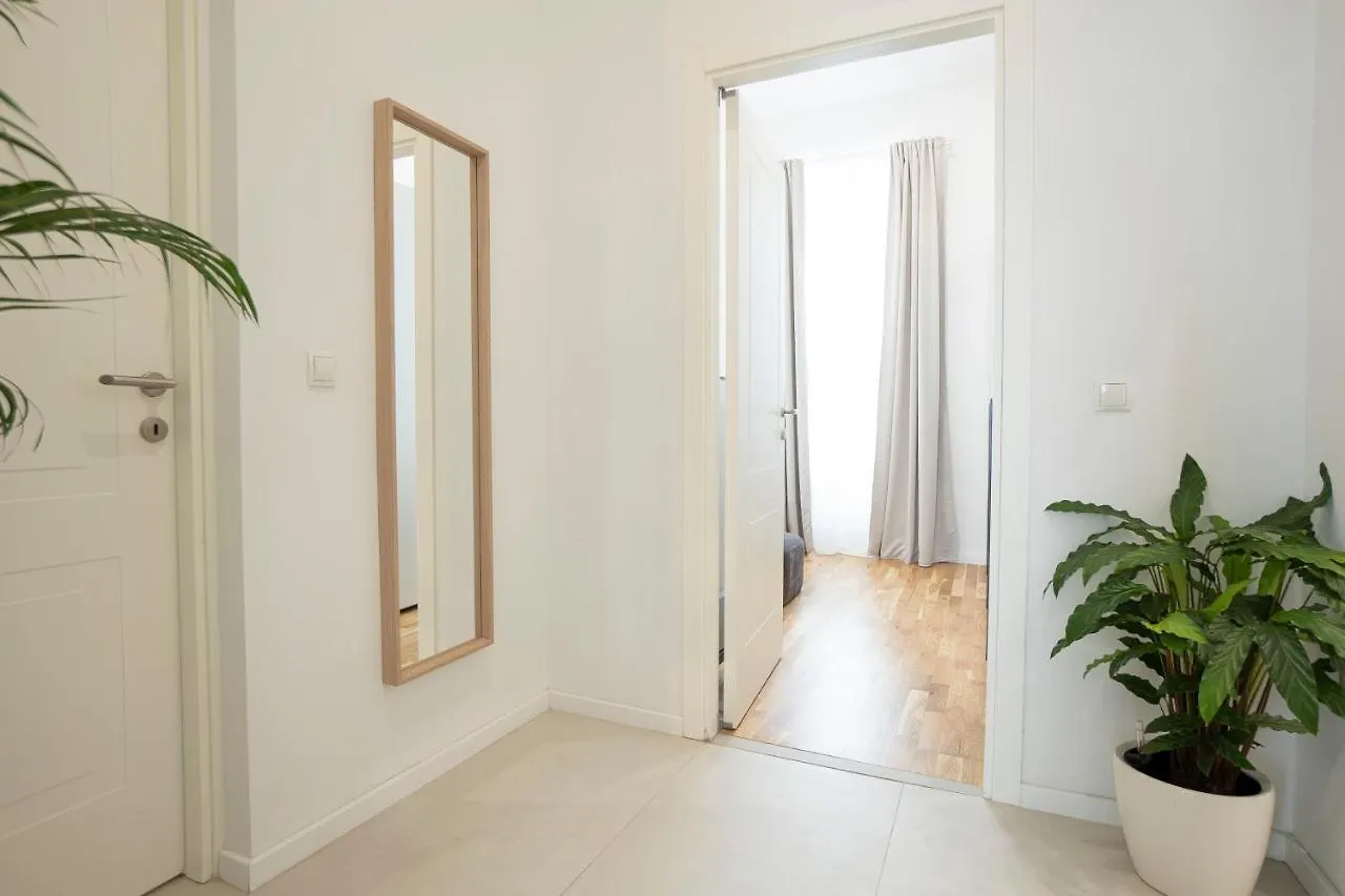 Fully Equipped, Renovated, Perfectly Located Flat Apartment Vienna