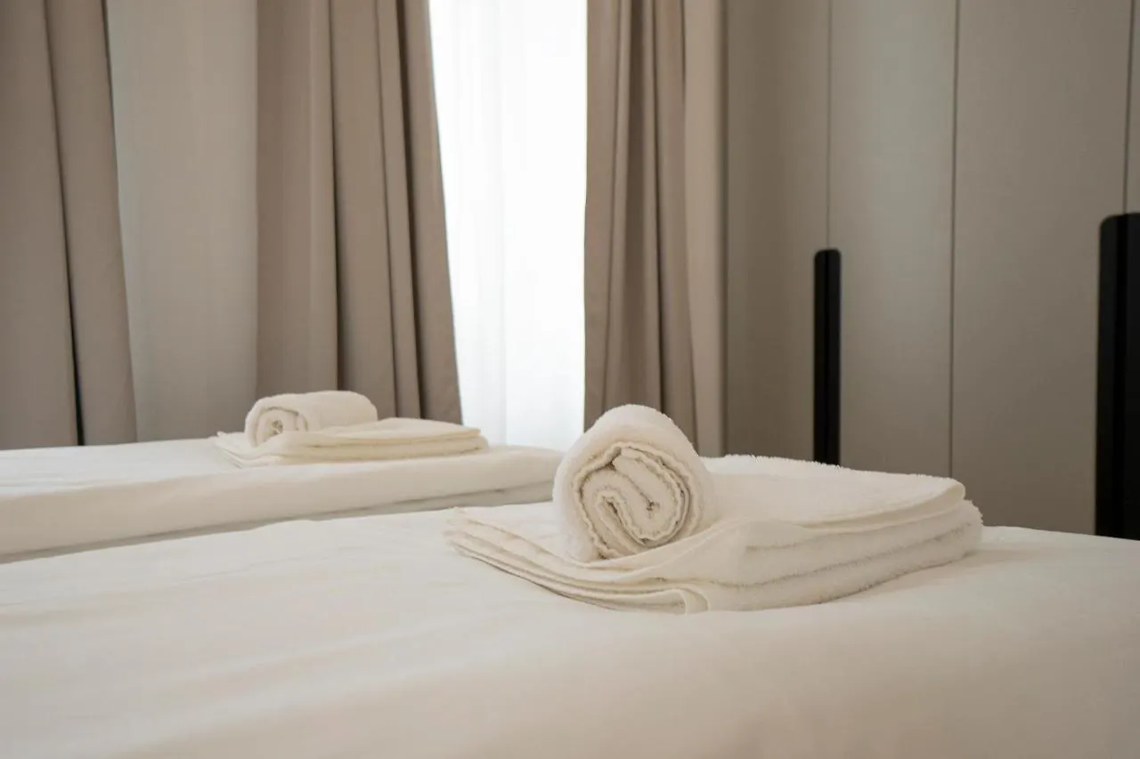Fully Equipped, Renovated, Perfectly Located Flat Apartment Vienna Austria
