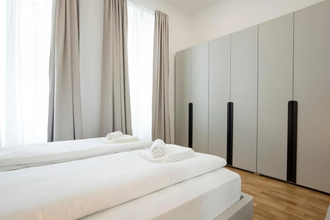 Fully Equipped, Renovated, Perfectly Located Flat Apartment Vienna Austria